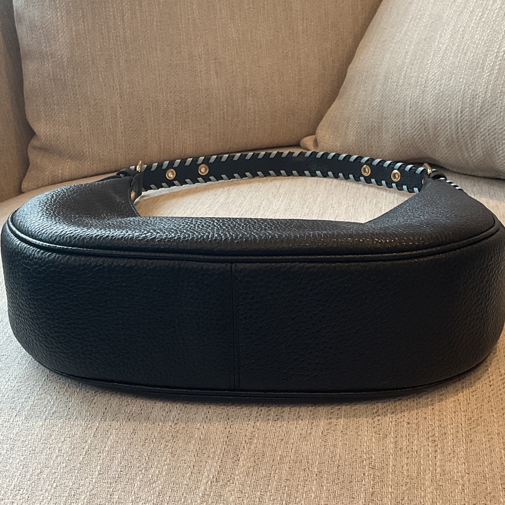 Coach Navy Blue Hobo Bag with Gold Accents - Picture 4 of 7